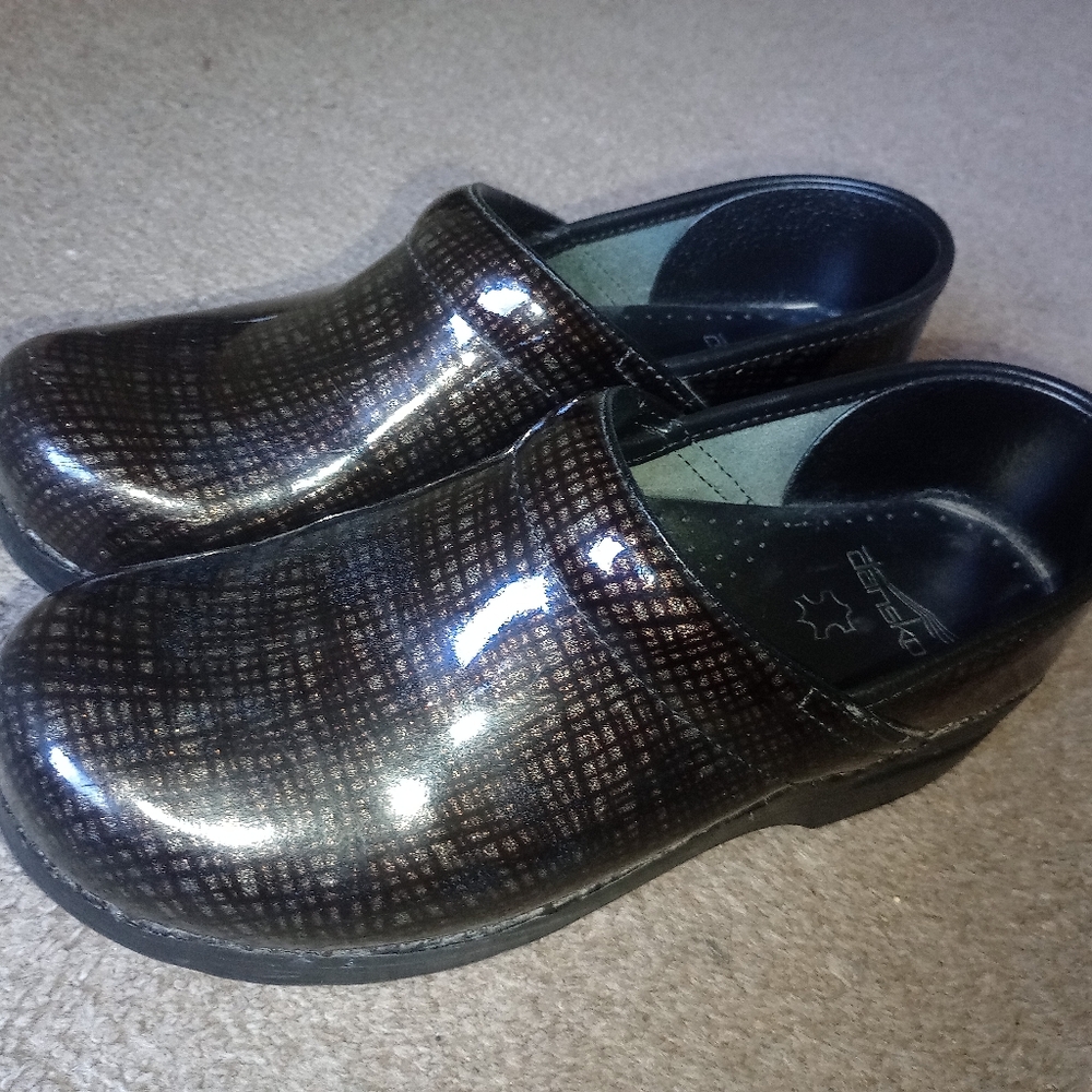 Dansko 606910202 Glitter Plaid sparkle Clog Size 39